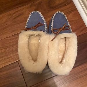 LL Bean Blue Moccasins Women’s 8 Medium